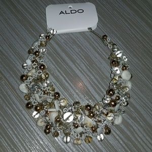 Decorative Aldo necklace NWT